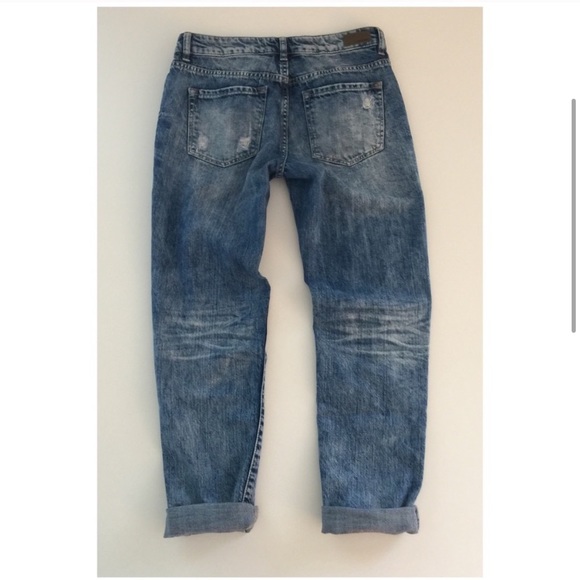 Boyfriend Distressed Acid Wash Jeans - Picture 6 of 7